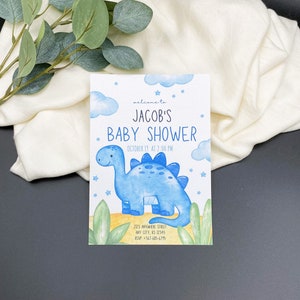 Gedruckte Babyparty-Einladungen für Jungen, niedliche blaue Dinosaurier-Babyparty-Einladungen, personalisierte, kundenspezifische GEDRUCKTE Einladungen 5 "x 7"