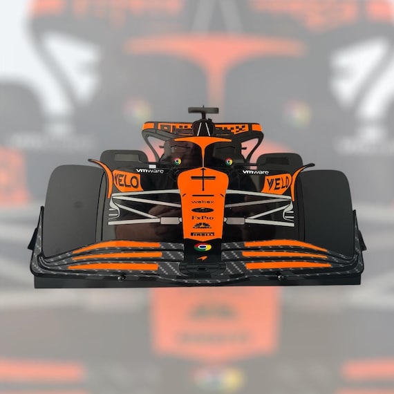 McLaren Formula 1 Team ベスト グレー/オレンジ Huffy 12V McLaren Formula 1 Ride-On Car with Remote Control, Ages