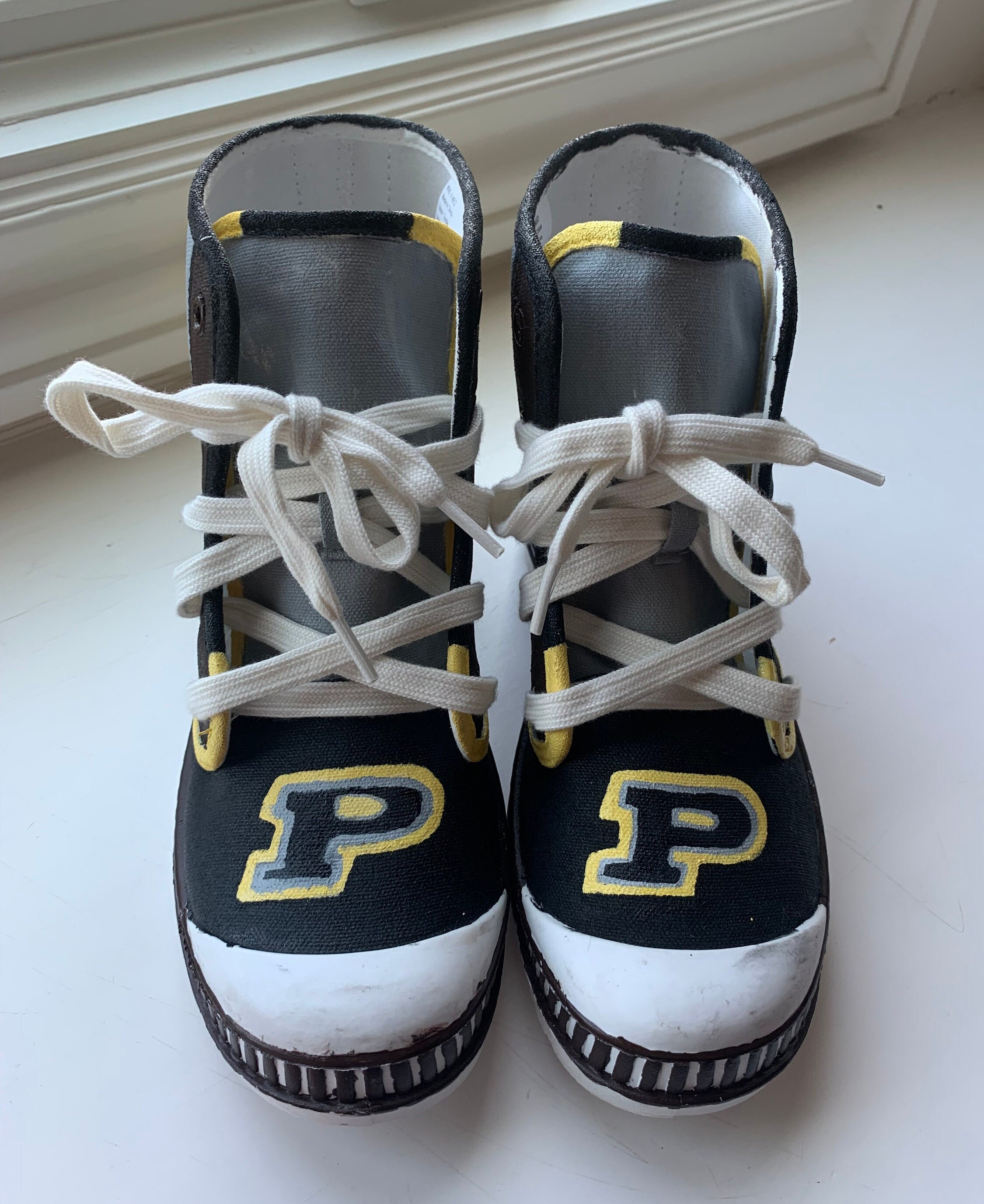 CUSTOM College/university Themed Shoes