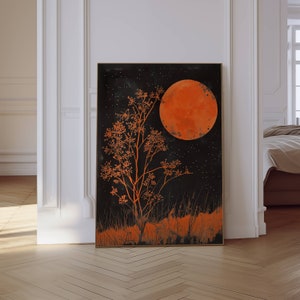 Peut inclure: Une impression d'art num&eacute;rique repr&eacute;sentant un arbre orange stylis&eacute; avec une grande lune orange brillante en arri&egrave;re-plan. La lune est textur&eacute;e et a un centre orange fonc&eacute;. L'arbre est en silhouette sur un fond noir avec des &eacute;toiles blanches.