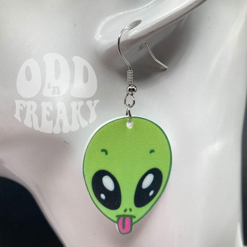 Hilariously Funny Alien With His Tongue Out Acrylic Earrings Get That ...