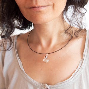 Collar de programación con patito de goma para programadoras. Bonito collar amarillo con forma de patito de goma. Regalo para depurar código Java y programar. imagen 3