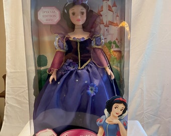 Snow White 18 inch Brass Key Porcelain Doll