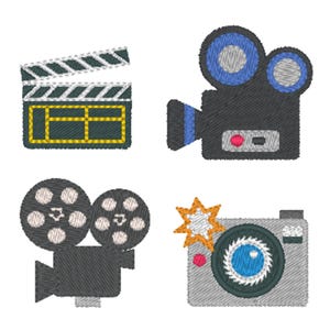 Può includere: Un'immagine con quattro icone ricamate relative al cinema. Include una ciak, una cinepresa vintage, una cinepresa a bobina e una fotocamera moderna con flash.