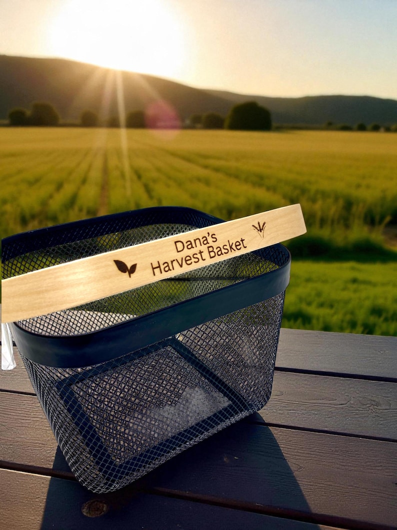 Whether you’re picking strawberries, herbs, or tomatoes, this mesh garden hod makes every harvest easy. The personalized touch adds charm, making it a heartfelt gift for garden lovers and home growers.