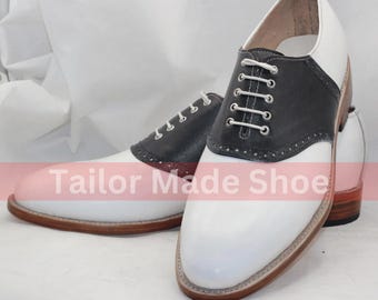 Vintage Men's Two Tone Saddle Shoes / Made in USA / Size 9 Vintage Men's Two Tone Saddle Shoes / Made in USA / Size 9