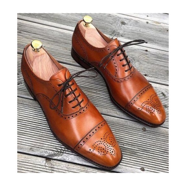 Handmade Tailor Made Bespoke Handcrafted Brown Leather Oxford Toe Cap Brogue Lace Up Handmade Dress Men Shoes
