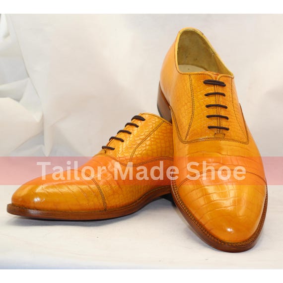 Handmade Yellow Crocodile Texture Dress Shoes, Premium  display picture 2