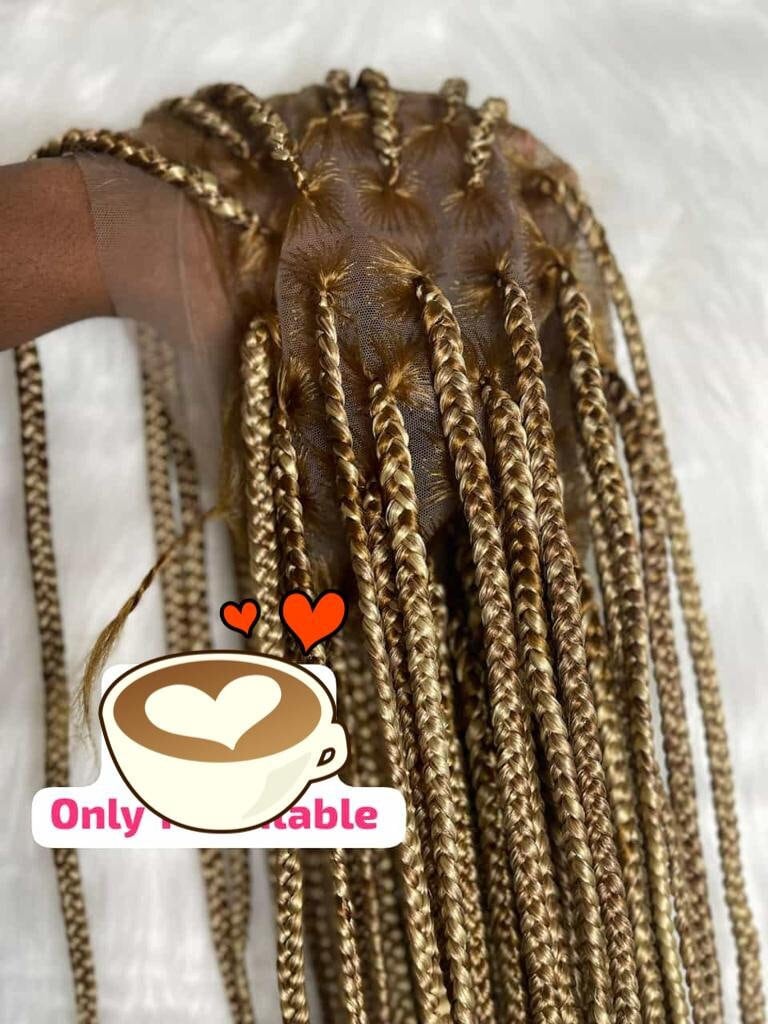 READY TO SHIP Knotless Box Braids 30-34 Inches. 