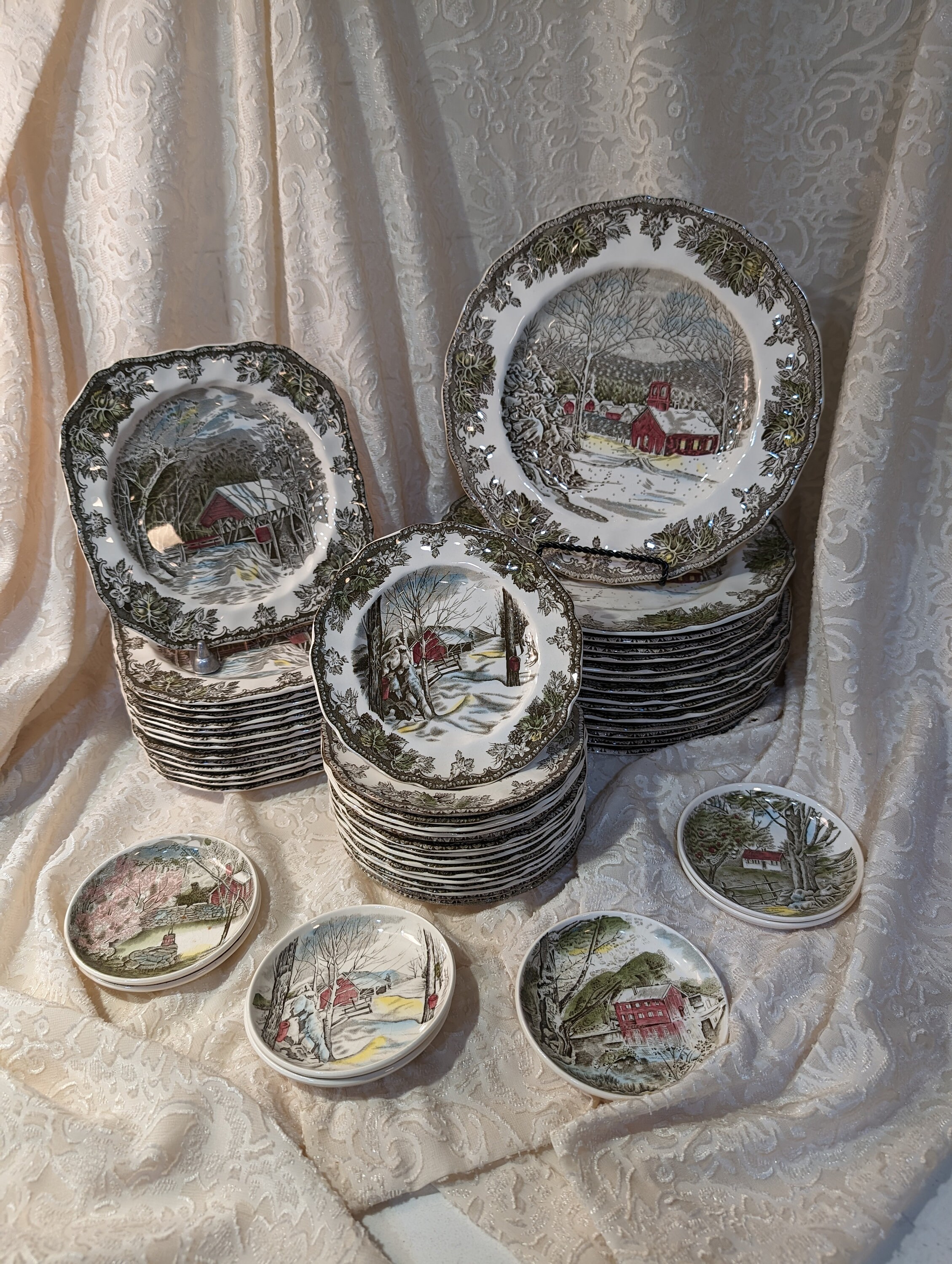 Friendly Village by Johnson Brothers Assorted Plates (the School