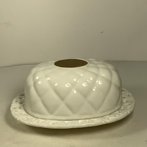 THL French Country Cottage Ceramic Butter Dish 6.5 in.