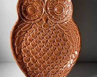 Vintage Andrea by Sadek Orange Ceramic Owl Appetizer Plate Rare 10.5 in.