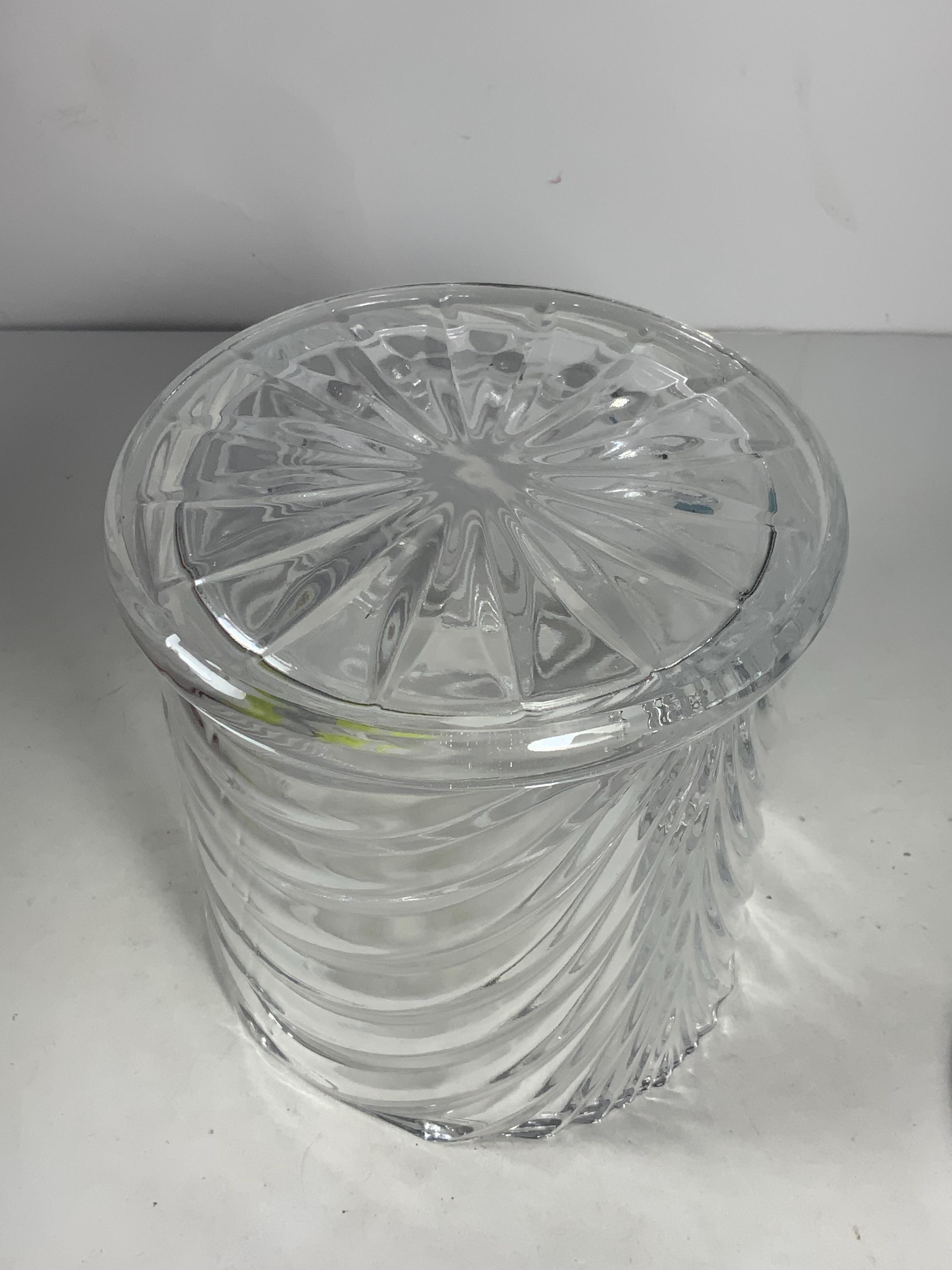 ヴィンテージ クリスタル 渦巻き クッキー/ビスケット ジャー 蓋付き 9