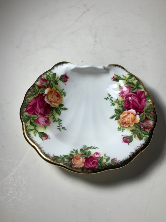 Vintage Royal Albert Old Country Roses Shell Trin… - image 6