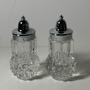 Vintage Indiana Glass Diamond Cut Glass 1970s Salt & Pepper Shakers
