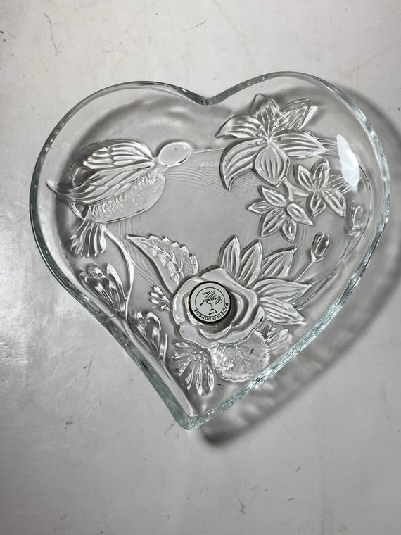 Vintage Hummingbird Heart Glass Trinket Dish Made… - image 3