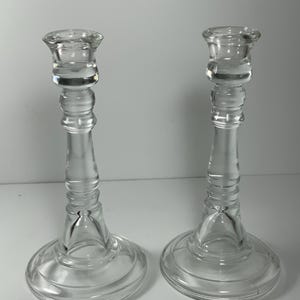 Set of 2 Vintage Clear Glass Candlestick Holders 7.5 in.