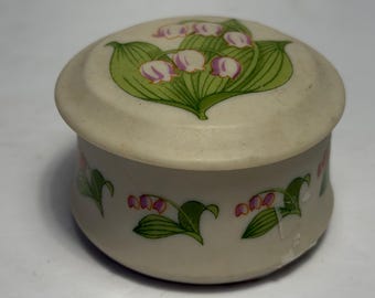 Pudełko na drobiazgi z porcelany Vintage Lefton Lily of the Valley May 2 cale.