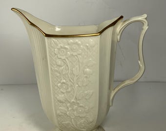 Lenox Embossed Carolina Pitcher 7.5 in.