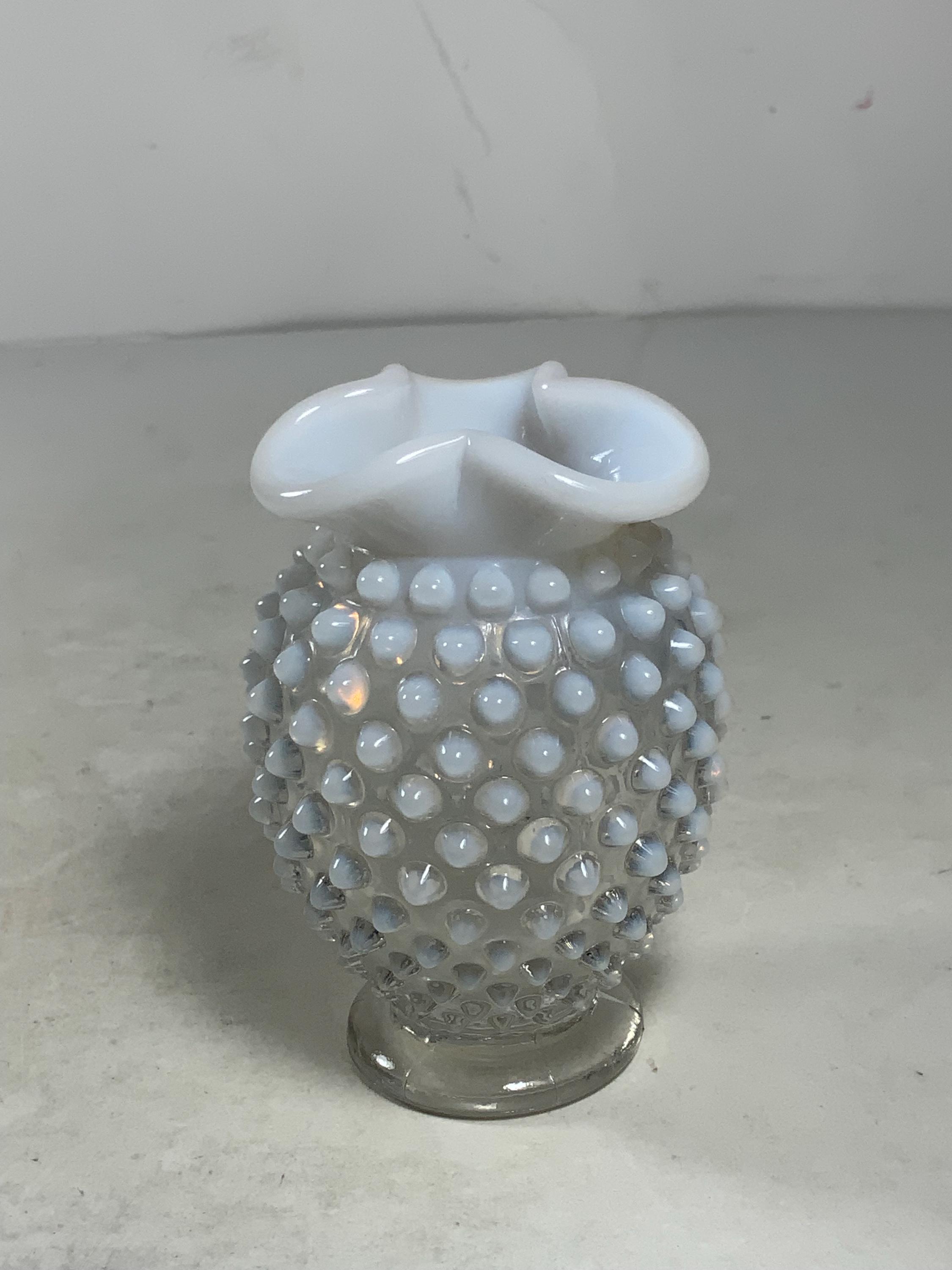 フェントンFenton ホブネイル　 オパールセント　ボンボンディッシュ フェントン USA ガラス小皿 ホブネイル ボンボンディッシュ オパール