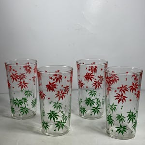 Set of 4 Vintage Swanky Swigs Red & Green Flower Glass Juice Glasses 4.75 in.