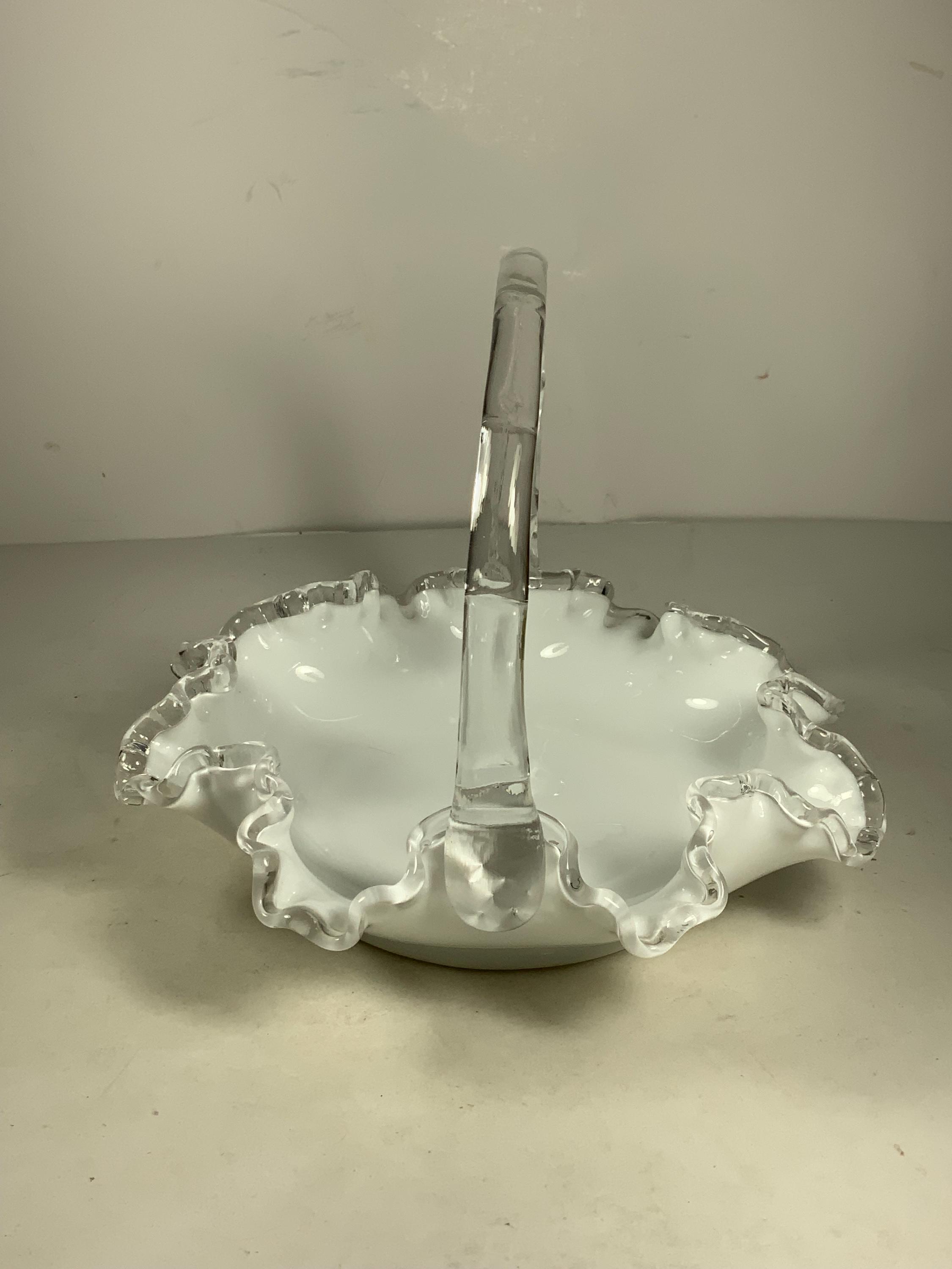 フェントン社　ボブネイル　ムーンストーン　フリルバスケット Vintage Fenton Glass Hobnail Ruffled Fan Vase/ビンテージ