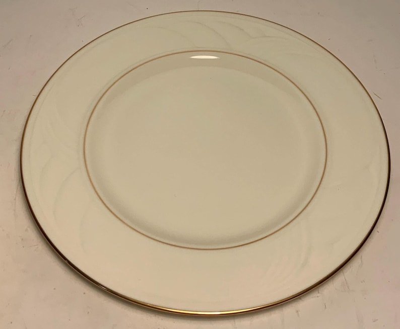Lenox Dinner Plates - Thumbnail 5