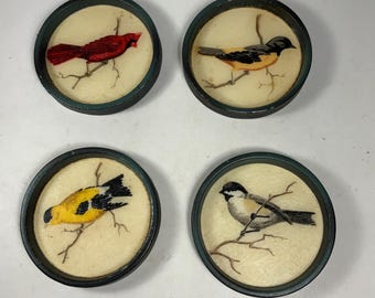 Set of 4 Vintage Rare Metal & Fiberglass Hand Painted Bird Coasters/Wall Hangings 3.5 in.
