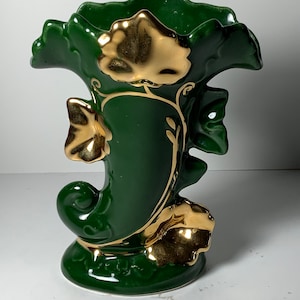 Vintage F & M Artware Hand Made USA Ceramic Vase 22KT Gold 6 in.