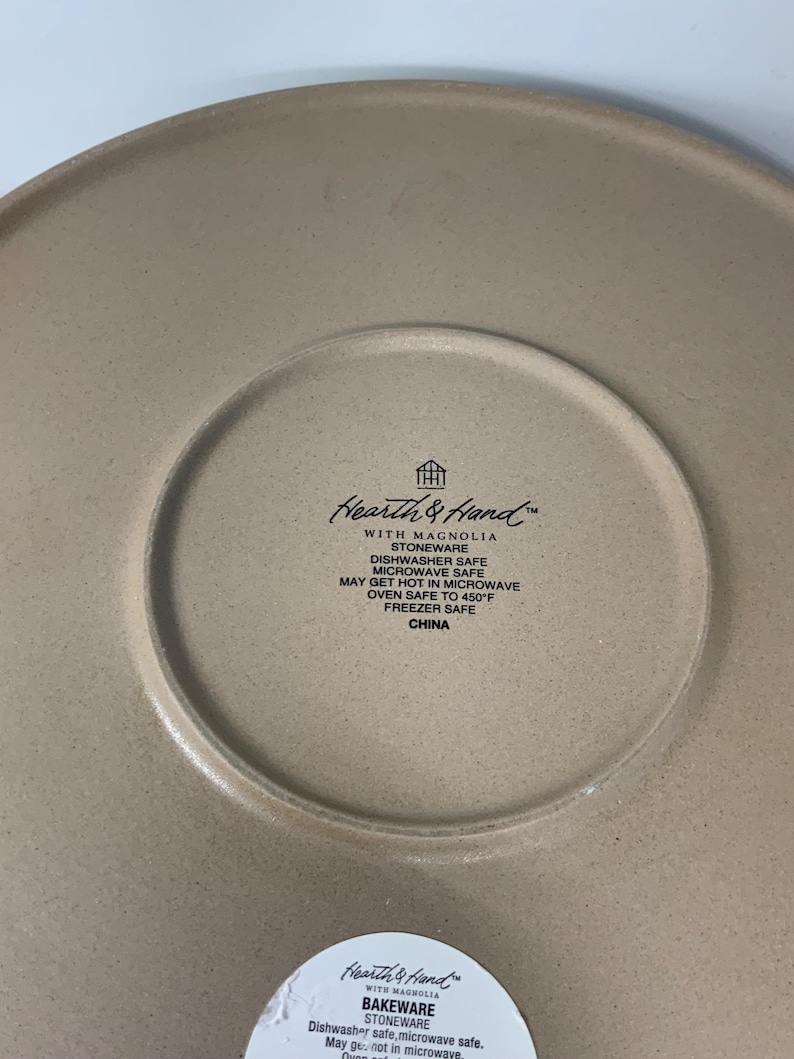 Hearth & Hand Stoneware Casserole Dish - Thumbnail 4