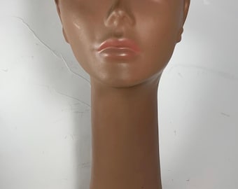 Vintage Richland Wig/Hat Head Mannequin 18 in.