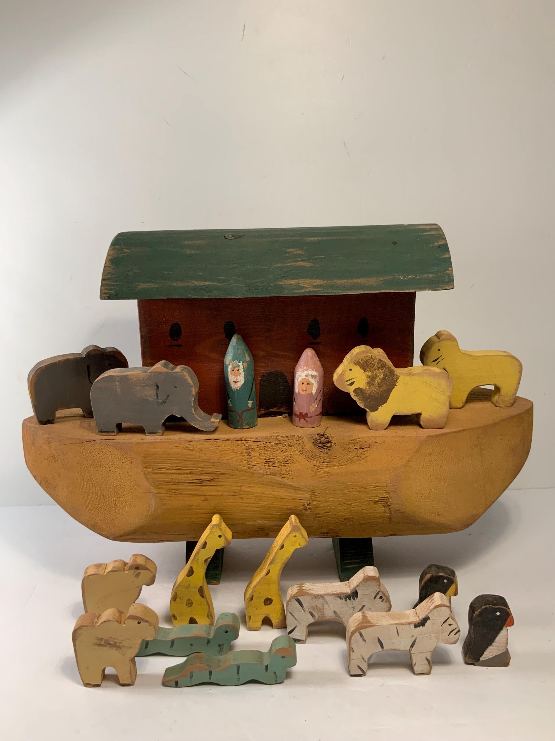 RARE Vintage Hand Carved Wood Folk Art Primitive Noah's Ark With