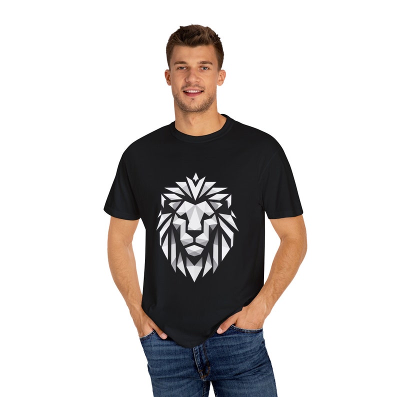 Polygonal Lion-Black and white-Unisex Garment-Dyed T-shirt zdjęcie 6