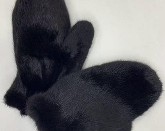 Real Fur Mink Black  Mittens: Women's Luxury Winter Gloves Fashion Accessory