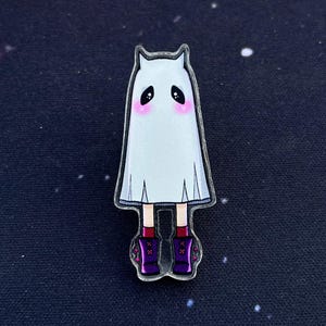 Spooky Ghost Pin: Waterproof Halloween Pin