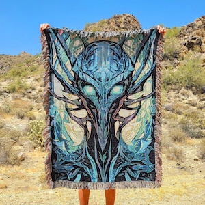 Astraea Alien Blanket, Xenomorph Design, Sci-Fi Woven Throw, Space Decor Blanket, Handmade UFO Tapestry, Extraterrestrial Home, Alien Art