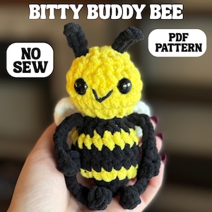 Bee crochet pattern amigurumi crochet pattern PDF download no sew pattern beginner friendly crochet pattern keychain bee pattern