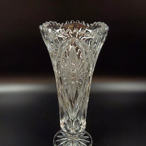 Vintage Crystal Vase on Pedestal with Sunburst Design and Scalloped Rim - Glass Vase