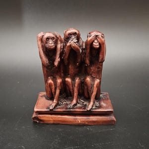 Statue vintage des trois singes de la sagesse en buis sculpté à la main – Décoration asiatique