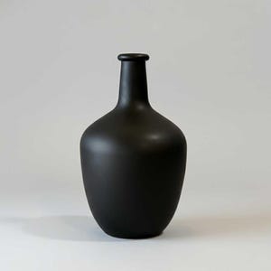 Matte Black Jade Glass Vase, Rounded Table Centerpiece for Dining Decor