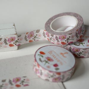 Beiges Washi Tape mit Blumen – Aquarelldesign in Naturtönen, Elegant und hochwertig für Planer, Journaling, Karten & mehr