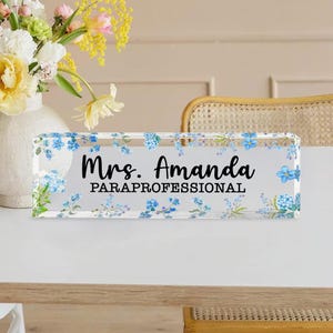 Personalized Floral Desk Name Acrylic Plaque, Custom Office Plate with Name and Position,Floral Name Sign Acrylic Plaque,Gift for Graduation