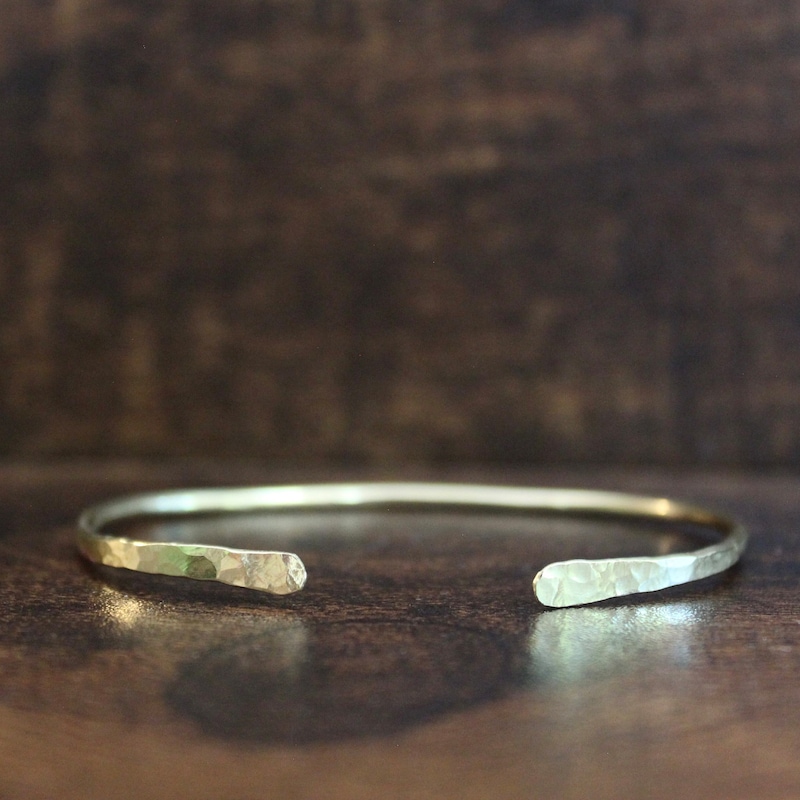 •SMALL HAMMERED• brass bracelet