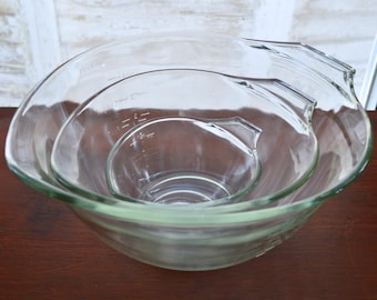 Vintage Pyrex Clear Glass Teardrop Mixing Bowls (Set of 3)