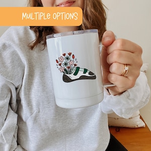Caneca de flores para sapato de escalada: presente para escaladores, isolada ou de cerâmica