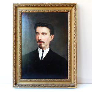 Antique Oil Portrait of Gentleman c.1900 – Unsigned, Framed & Ready to Hang – Vintage Male Painting, Old World Decor - Handsome Man Portrait