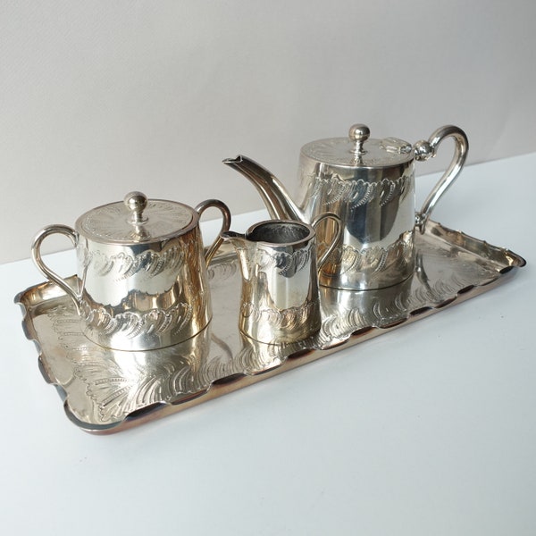 Service à thé vintage quatre pièces en métal argenté par Wiskemann