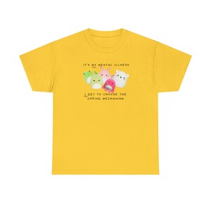 Koszulka z memem Squishmallow, zabawna grafika o zdrowiu psychicznym zdjęcie 4
