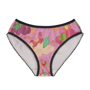 llamas pink design Women&#39;s Briefs (AOP)