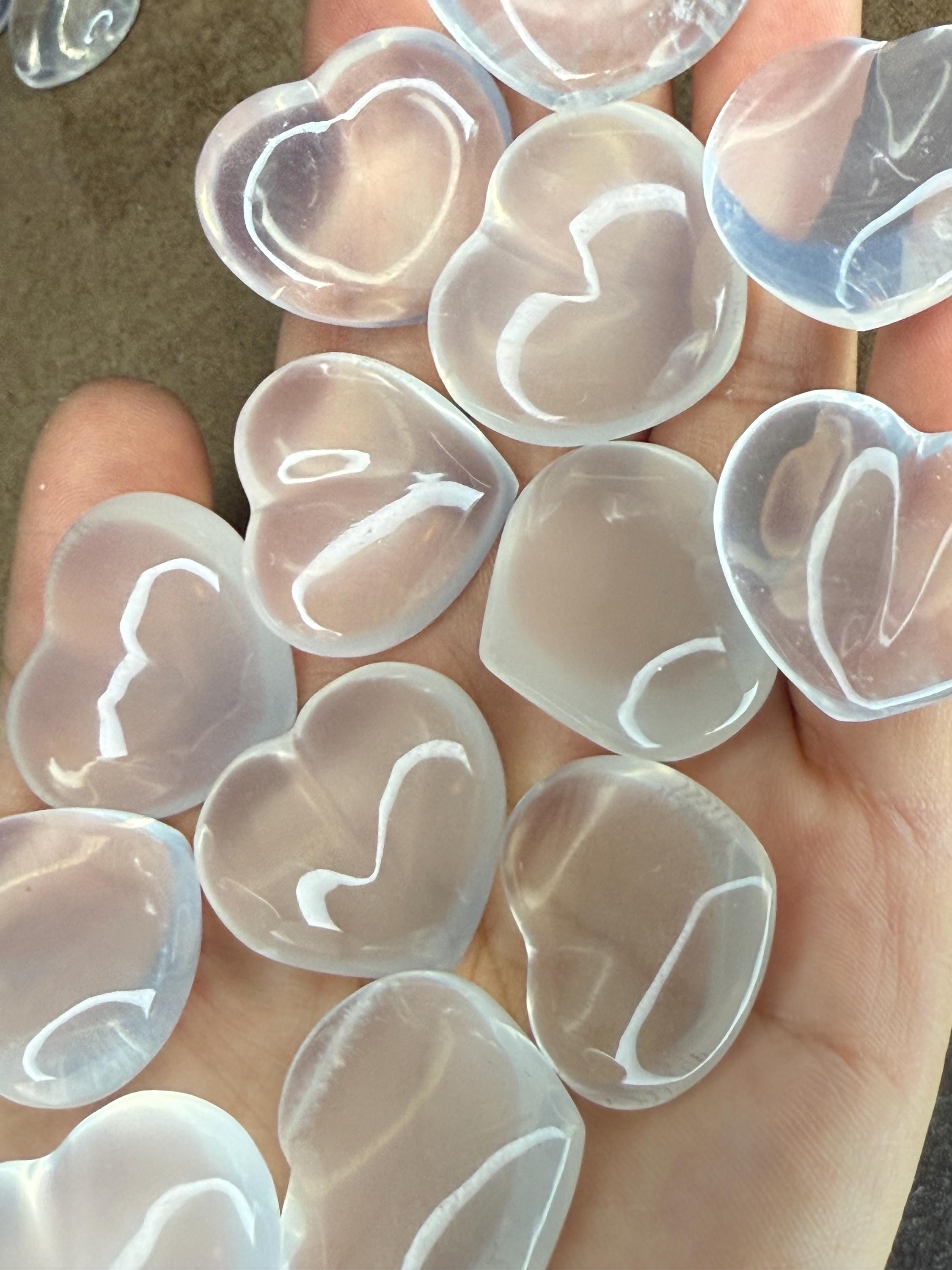 AAA プレミアム ジラソル クォーツ ハート – トップグレード